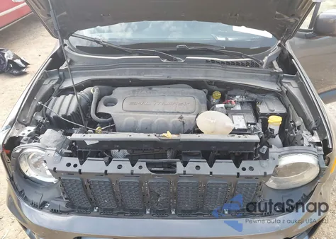 2021 Jeep Renegade Latitude Fwd из США, поврежденный, VIN ZACNJCBB8MPM24736